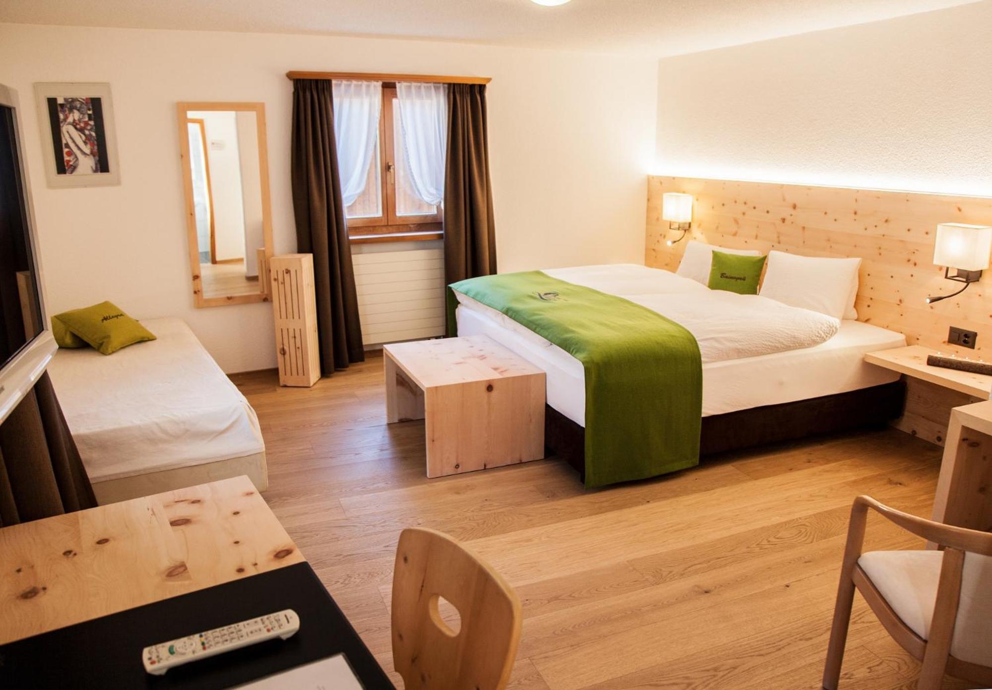 Wellnesshotel Liun B&B Мюстаир Экстерьер фото
